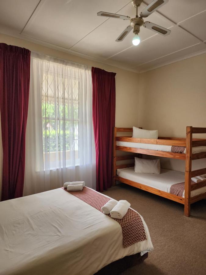 Profcon Resort Graaff-Reinet Exteriör bild