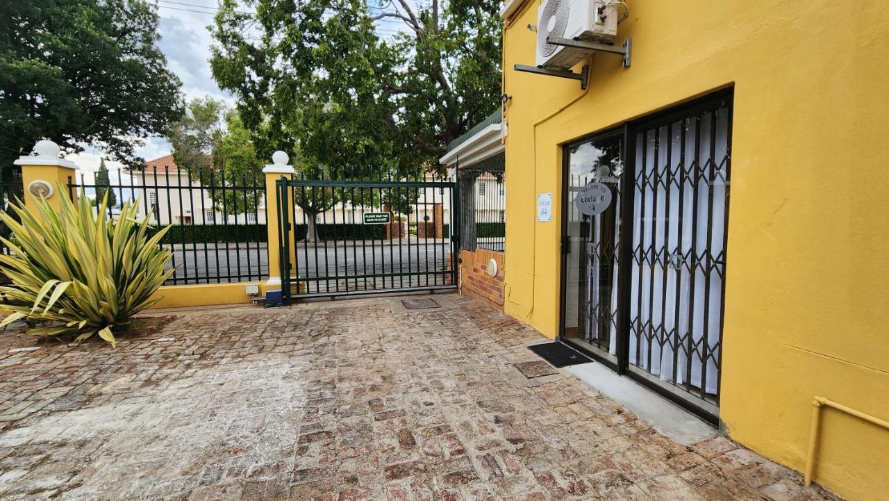 Profcon Resort Graaff-Reinet Exteriör bild