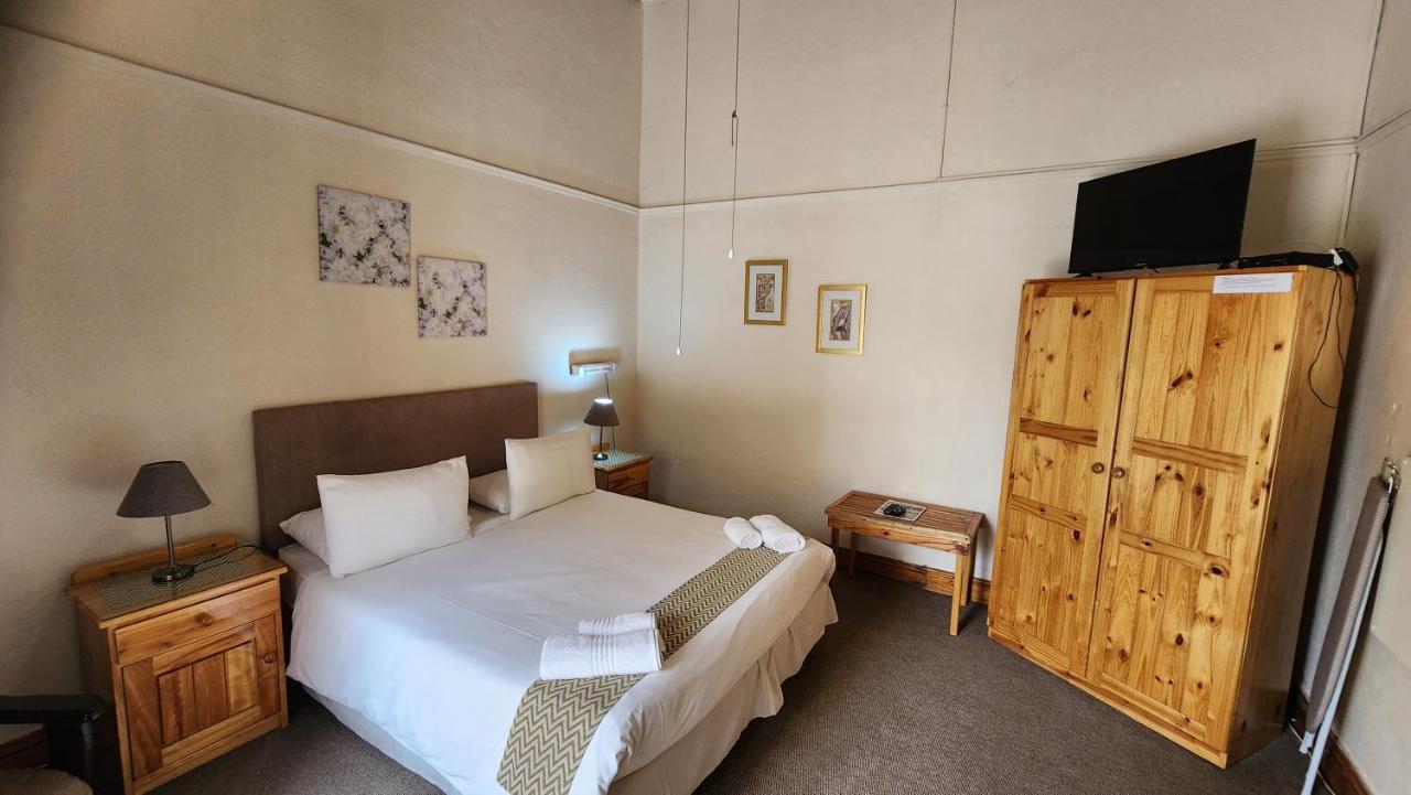 Profcon Resort Graaff-Reinet Exteriör bild
