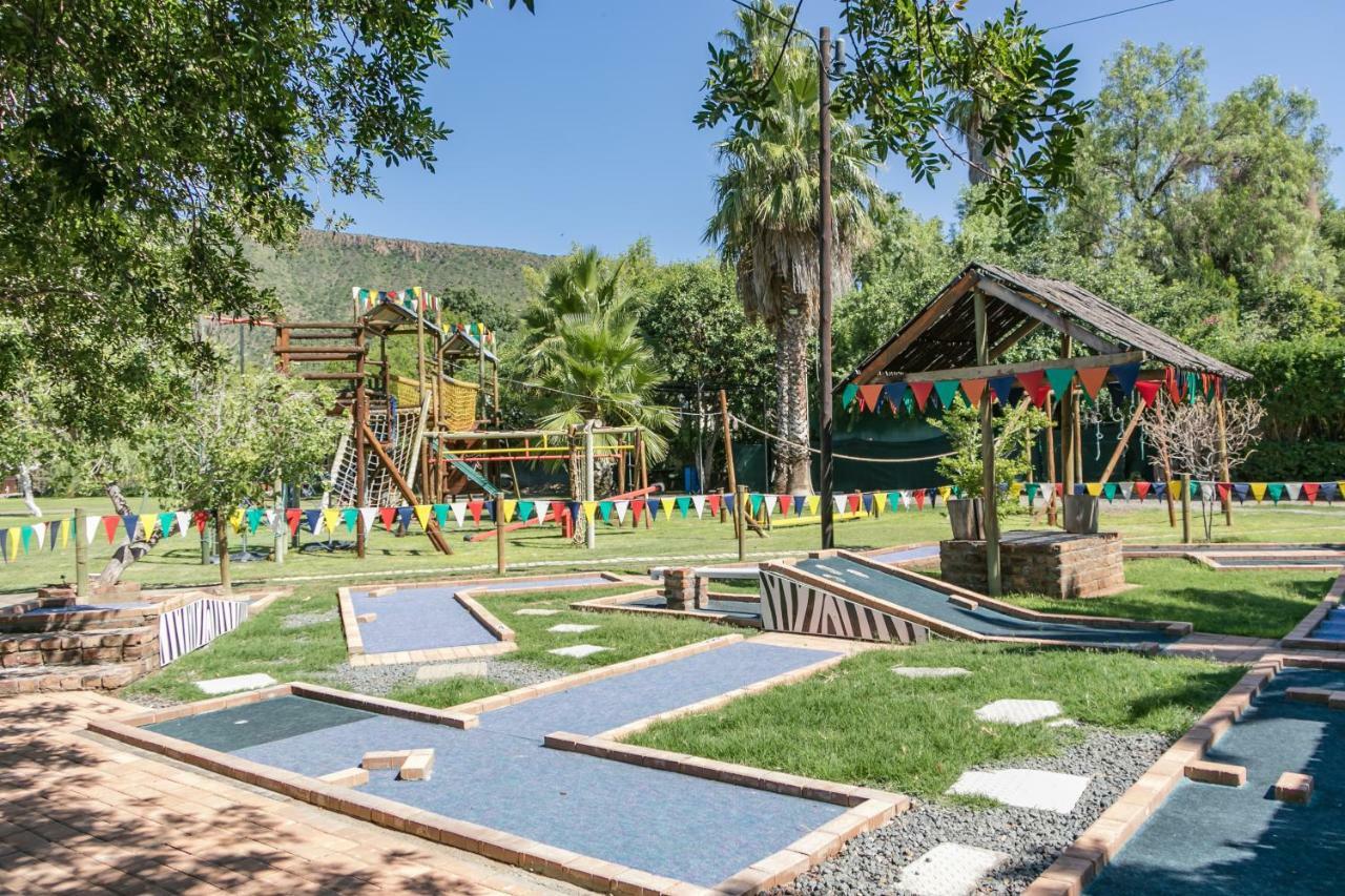Profcon Resort Graaff-Reinet Exteriör bild