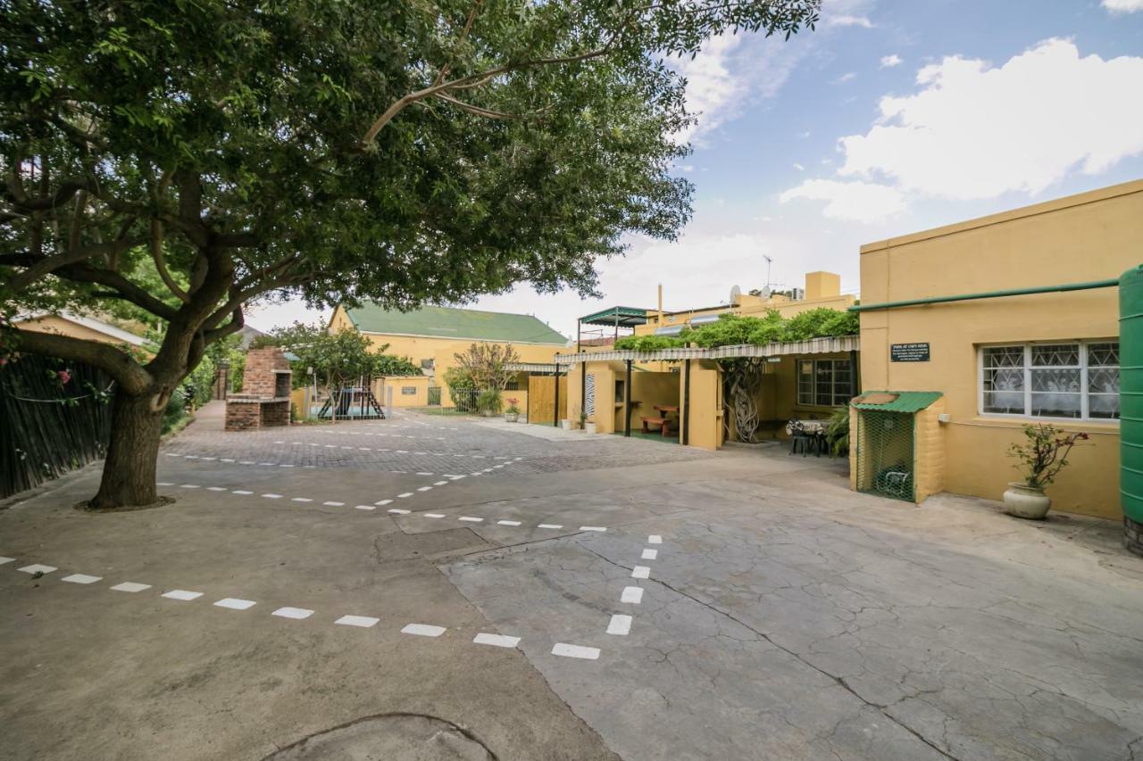 Profcon Resort Graaff-Reinet Exteriör bild